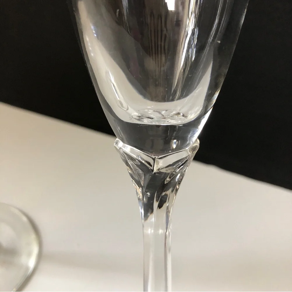 2 vintage Champagne Glasses 2000 Millennium Clear Silver Stars & Letters 8.75”